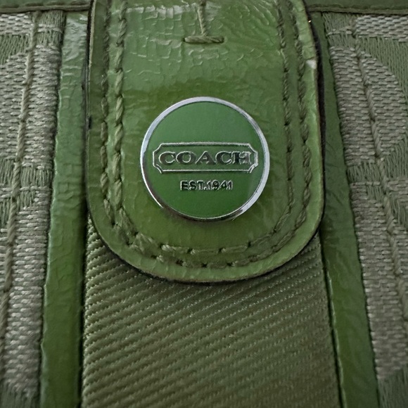 Pre loved Coach wallet. - Picture 3 of 8